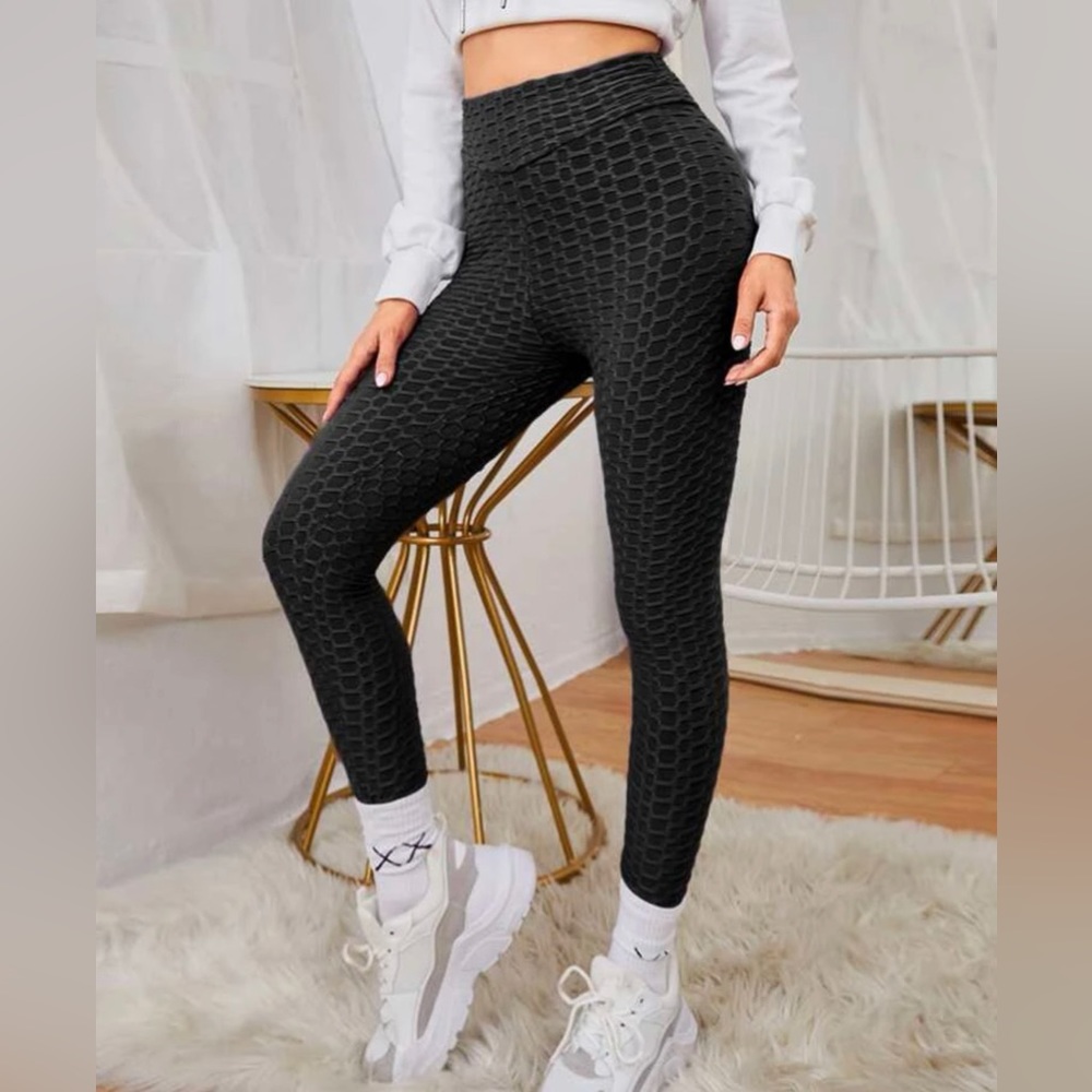 TikTok Scrunch Leggings